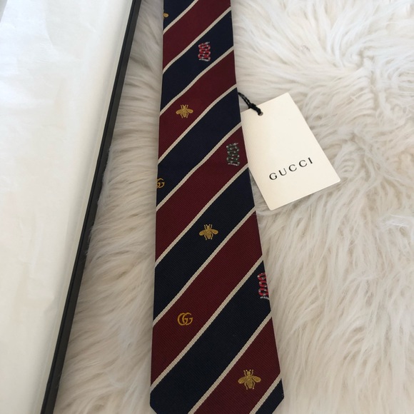 Gucci Men’s Bordeaux And Blue Symbols Motif Silk Tie - Picture 2 of 7